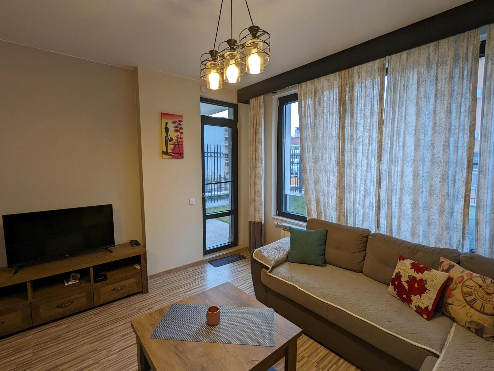 Apartment Business And Leisure In Mladost 2 With Free Garage