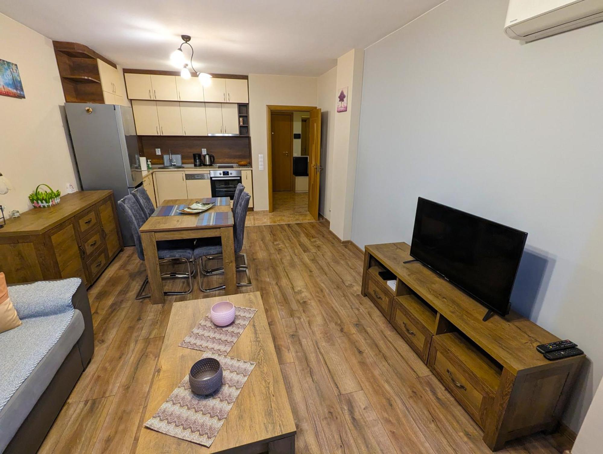 Business And Leisure In Mladost 2 With Free Garage Apartment Sofia
