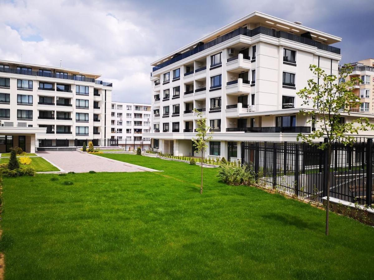 Business And Leisure In Mladost 2 With Free Garage Apartment *